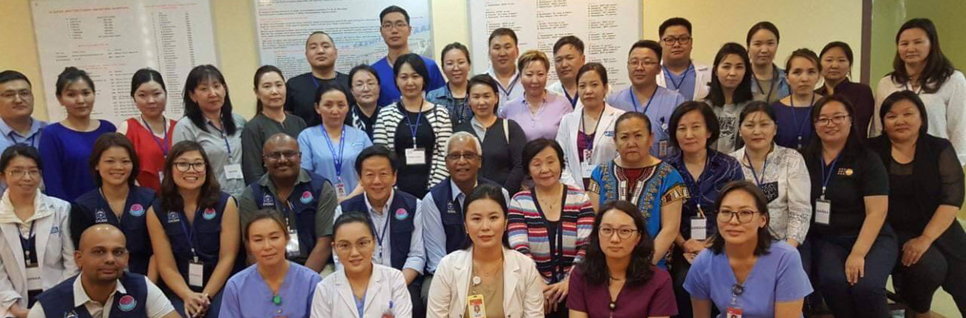 Монголын эх барих эмэгтэйчүүдийн эмч нарын холбоо